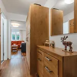 Apartment Tom & Jeri - 2 By Interhome Kaprun