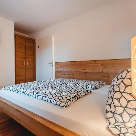 Tom & Jeri - 2 By Interhome *