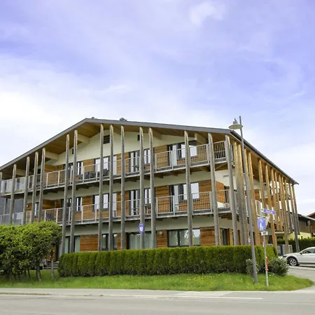 Apartment Tom & Jeri - 2 By Interhome