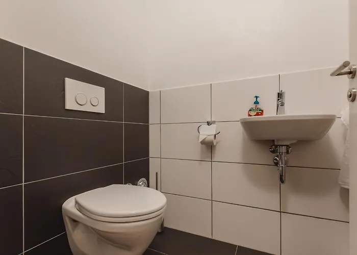 Tom & Jeri - 2 By Interhome Apartamento Kaprun