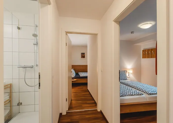 Tom & Jeri - 2 By Interhome * Kaprun